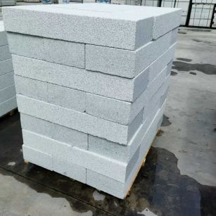 大庆 芝麻白两面荔枝面台阶石