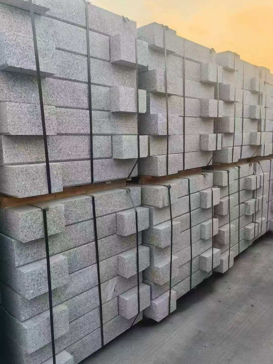 大庆 芝麻白路沿石