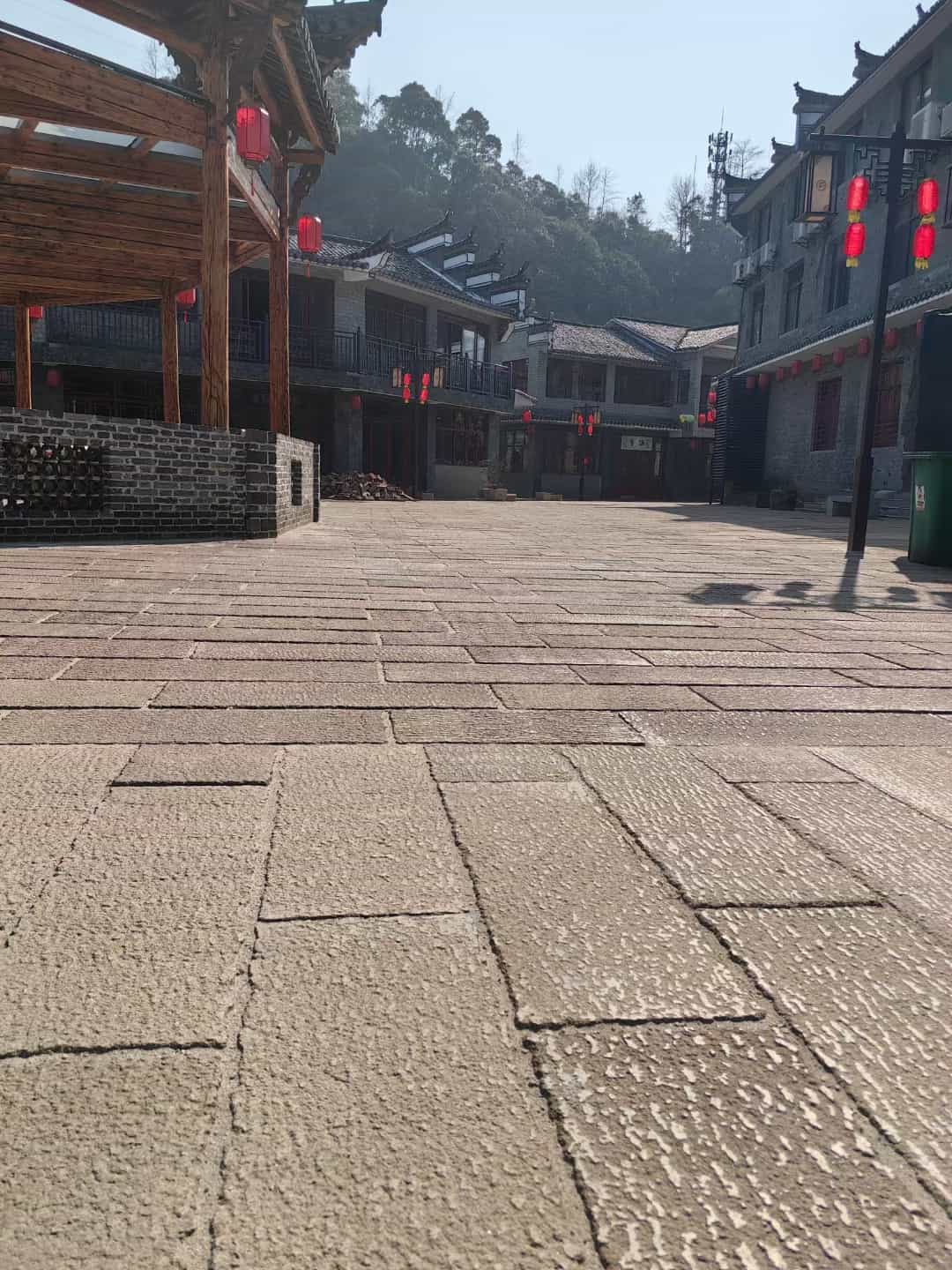 大庆仿古石铺装效果