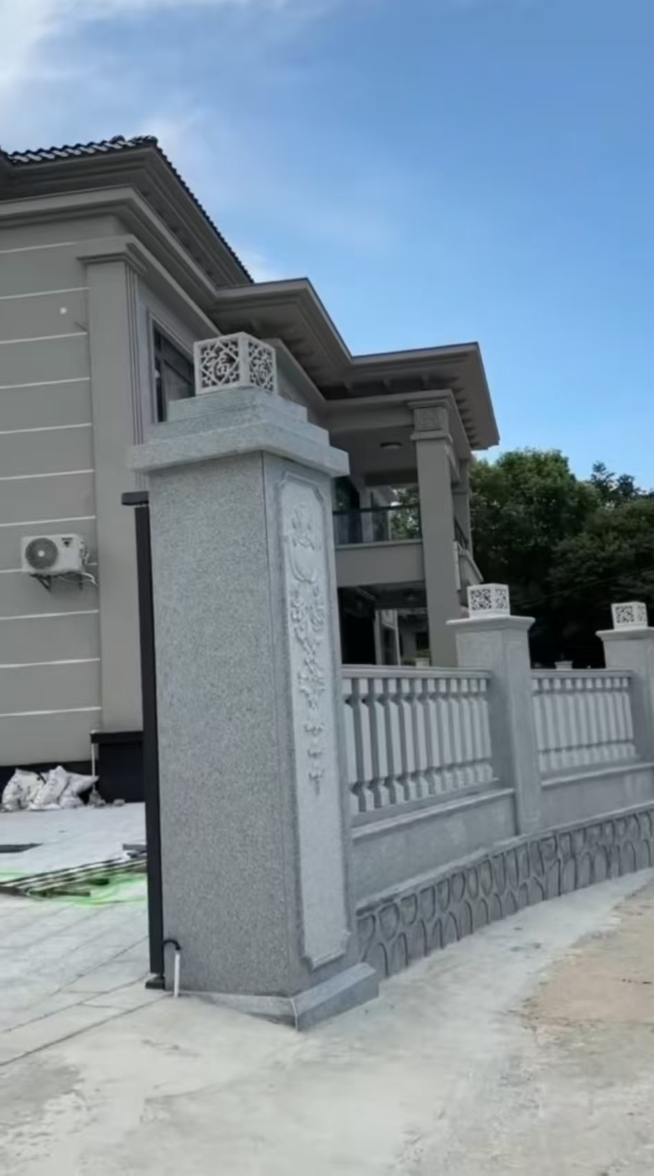 大庆 芝麻白别墅围墙栏杆，私人订制